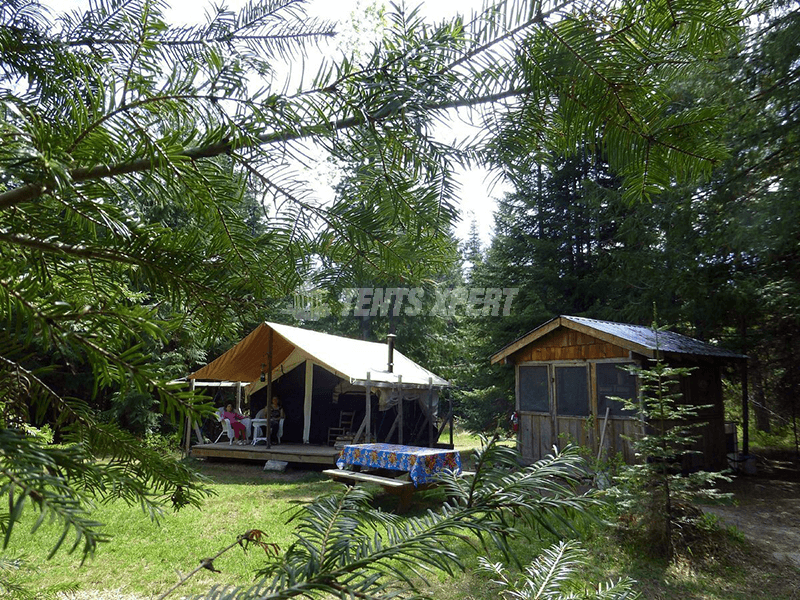 Huckleberry Tent and Breakfast